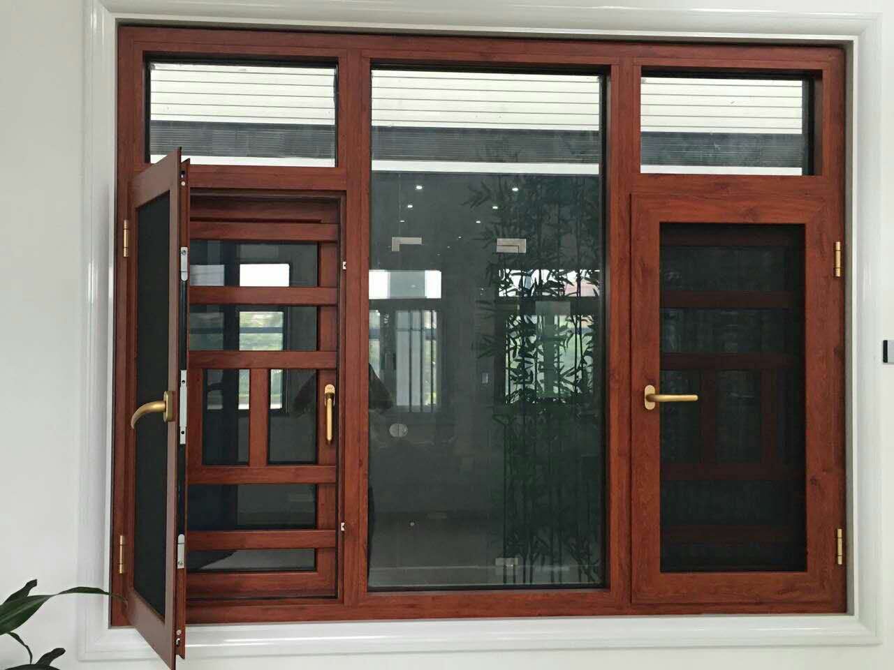 建筑鋁門窗